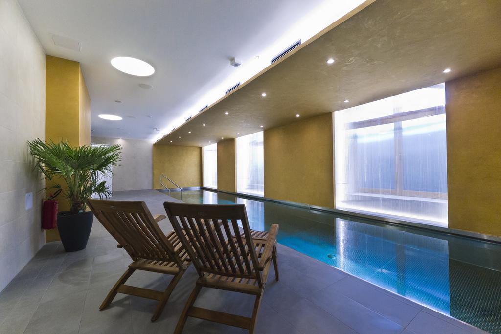 แกรนด์โฮเทล แอมบาสซาเดอร์ นาร็อดนี ดุม Hotel การ์โลวีวารี ห้อง รูปภาพ